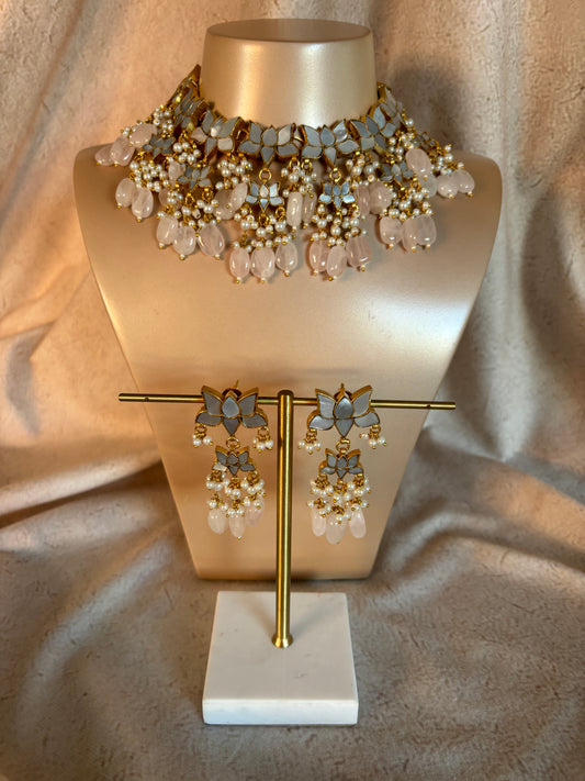 The Iyla Necklace Set Rose